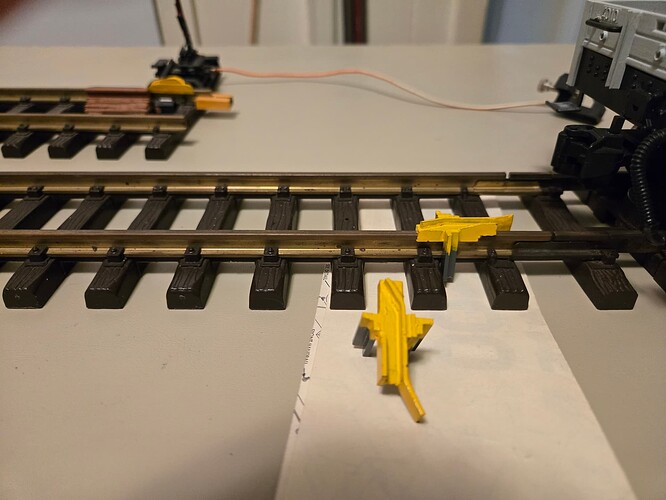 Derail01