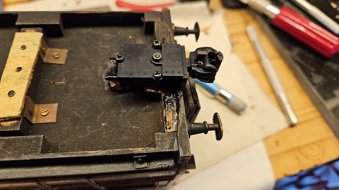 20260509_163952-coupler