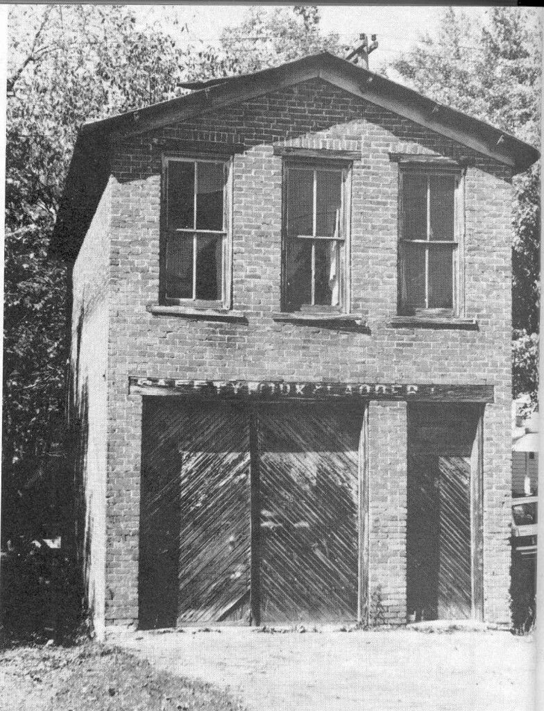 My take on the Orbisonia fire house Modeling Large Scale Central