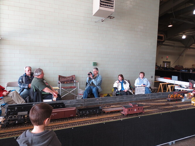 0A51B55D-34F0-4247-AEEA-2B3EAF229367_1_105_c